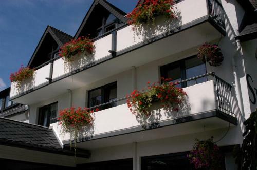 Land-gut-hotel Strand-caf�