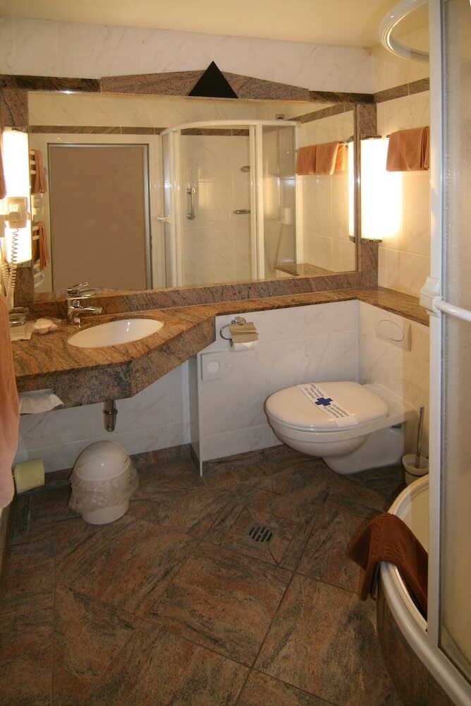 Hotel Maasberg Therme
