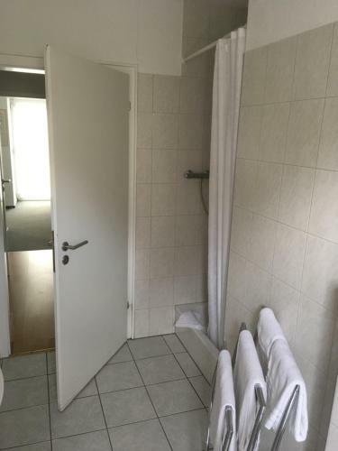 Bed & Breakfast Hotel Garni-tell