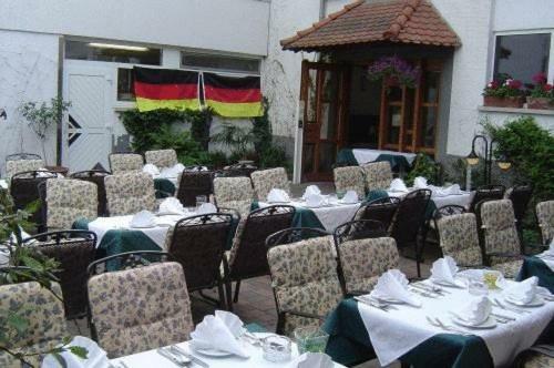 Hostal Hotel & Restaurant Raisch