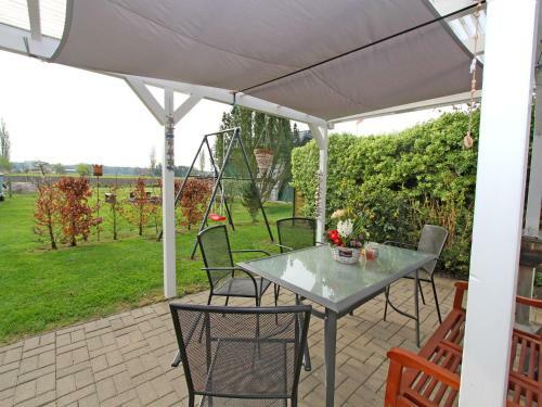 Ferienhaus Starsow See 8821