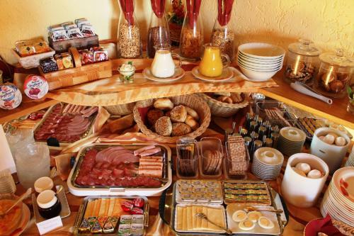 Hostal G�ste-haus R�sch