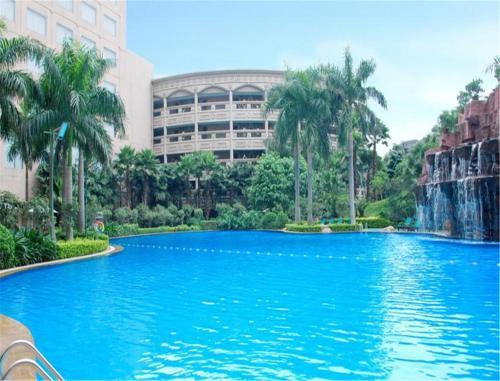 Dongguan Oyc Crown Prince Hotel
