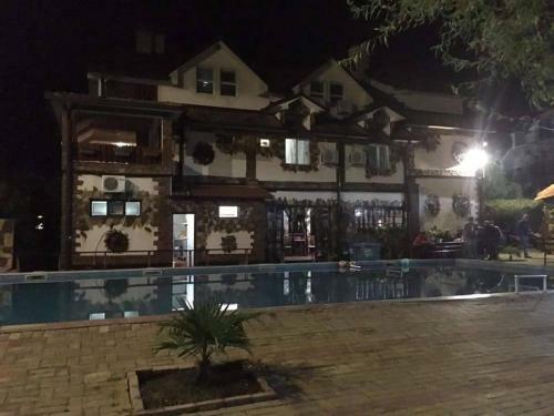 Hostal Apartments Dan Dar
