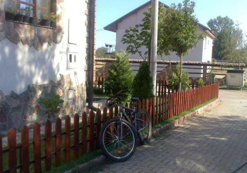 Hostal Apartments Dan Dar