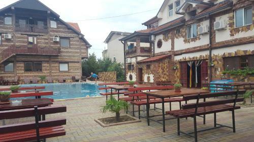 Hostal Apartments Dan Dar