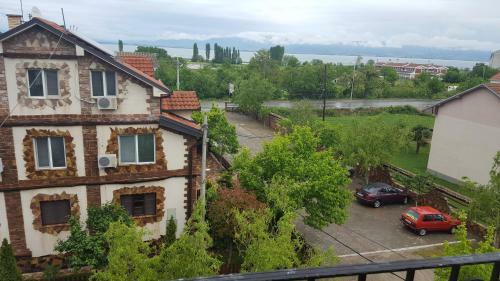 Hostal Apartments Dan Dar