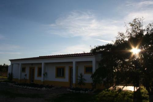 Hostal Monte Mac�rio Alojamento Local