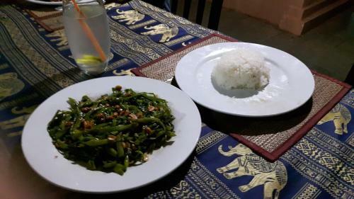Hostal Villa Koh Dach