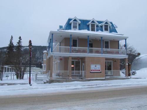 Posada Le Voyageur Inn