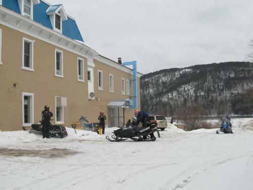 Posada Le Voyageur Inn