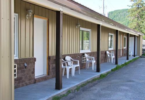 Posada Le Voyageur Inn