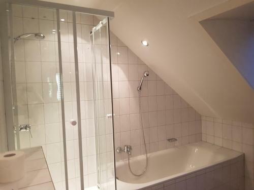 Hotel & Restaurant Tassone Zum L�wen