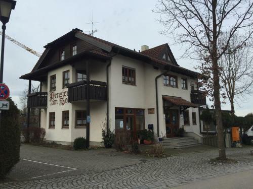 Hostal Pension Am See