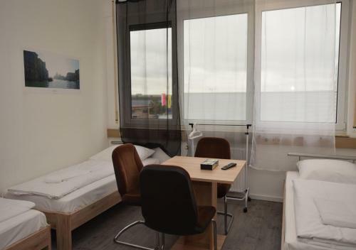 Hostal Monteurzimmer Messe Airport