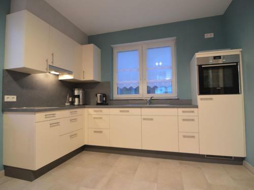 Modern Apartment In Weinsheim With Terrace