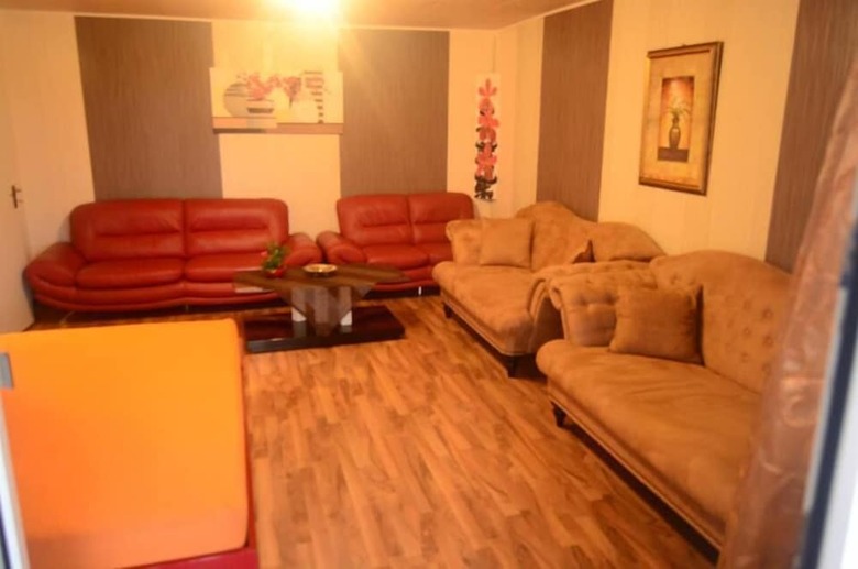 Hostal Gr�ndauer Monteurwohnung/studentenwohnung