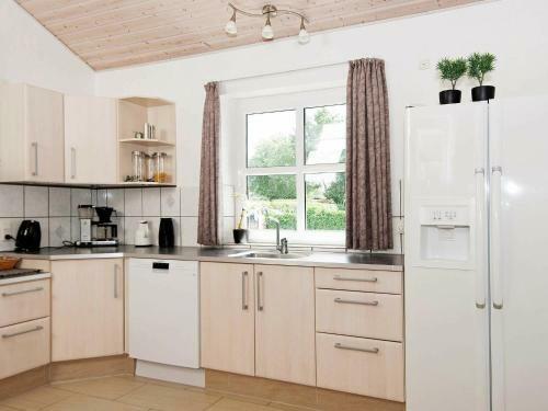 Four-bedroom Holiday Home In Eg�
