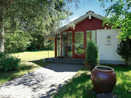 Three-bedroom Holiday Home In F�rvang 7