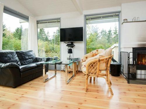 Three-bedroom Holiday Home In Hemmet 75