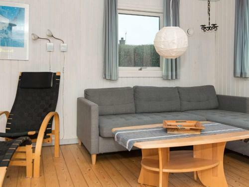 Holiday Home Glesborg X
