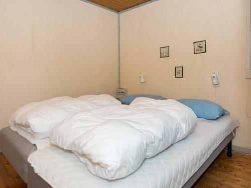 Holiday Home Glesborg X