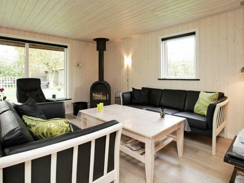 Two-bedroom Holiday Home In Tarm