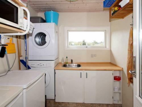 Three-bedroom Holiday Home In Hemmet 96