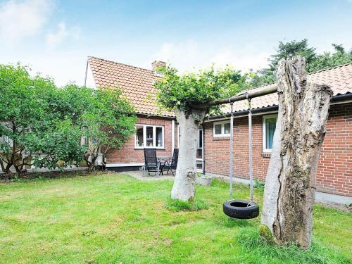 Four-bedroom Holiday Home In N�rre Nebel 11