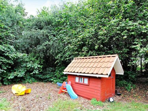 Four-bedroom Holiday Home In N�rre Nebel 11
