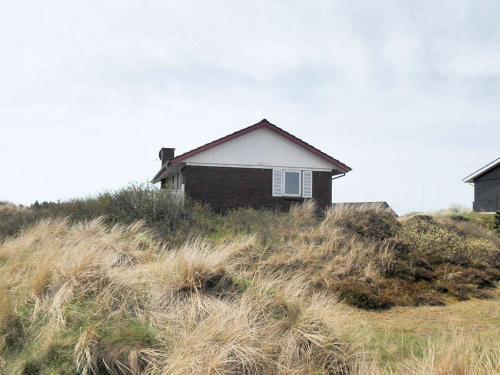 Three-bedroom Holiday Home In Henne 6