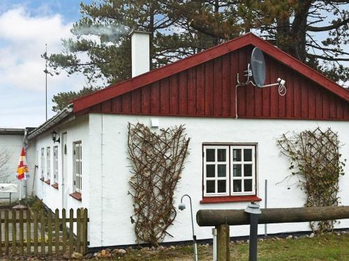 Two-bedroom Holiday Home In Sydals 8