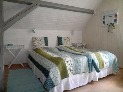 Debbie's Bed And Breakfast