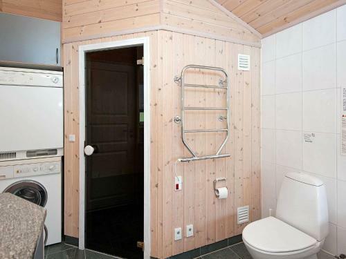 Two-bedroom Holiday Home In Pr�ssebo