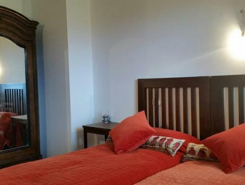 Apartamentos Valle De Tena-lomas De Badaguas