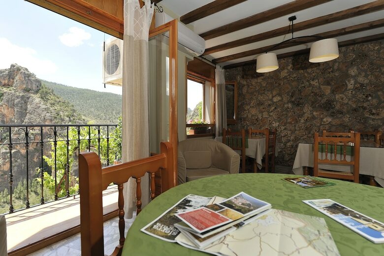 Miralmundo Hostal Rural