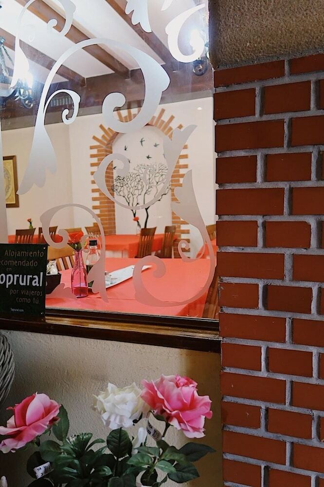 Hostal Posada La Busta