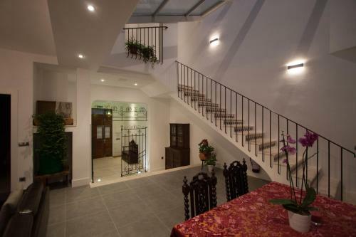 Agroturismo La Alvardana