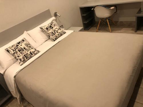 Hostal Caracola De Cabo Home