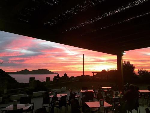 Hostal Caracola De Cabo Home