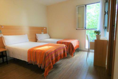 Hotel De Monta�a La Rocha