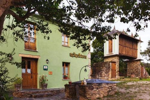 Agroturismo Os Tres Teixos