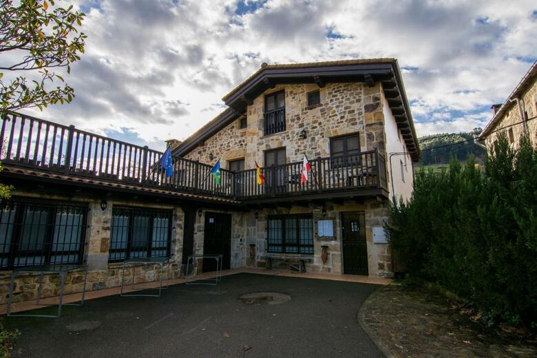 Hotel Posada Trebuesto De Guriezo