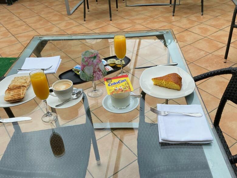 Hotel Posada Trebuesto De Guriezo