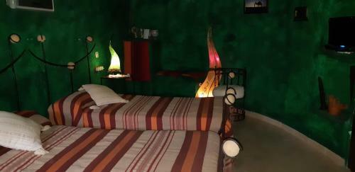 Hotel Cueva Tardienta Monegros