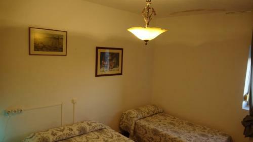 Albergue Hostal Bar Ruiz