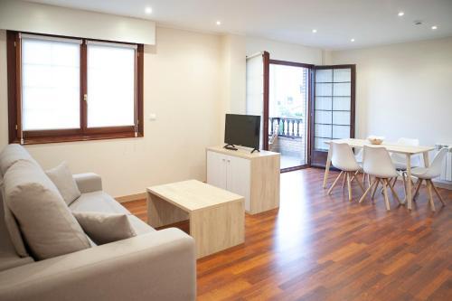 Apartamentos La Canal