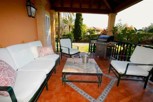 Villa Son Vida Home And Golf