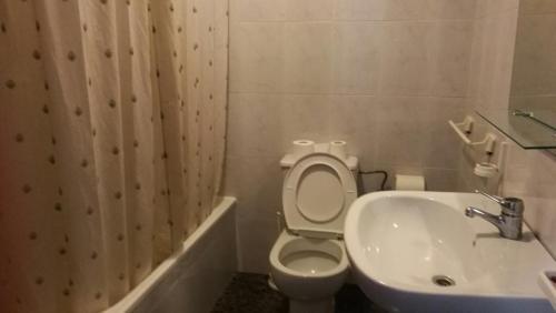 Hostal Ill�n