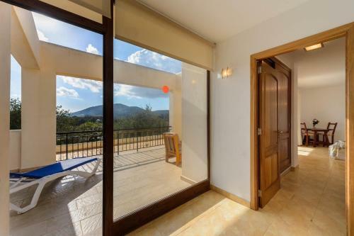 Villa Aig�es Blanques